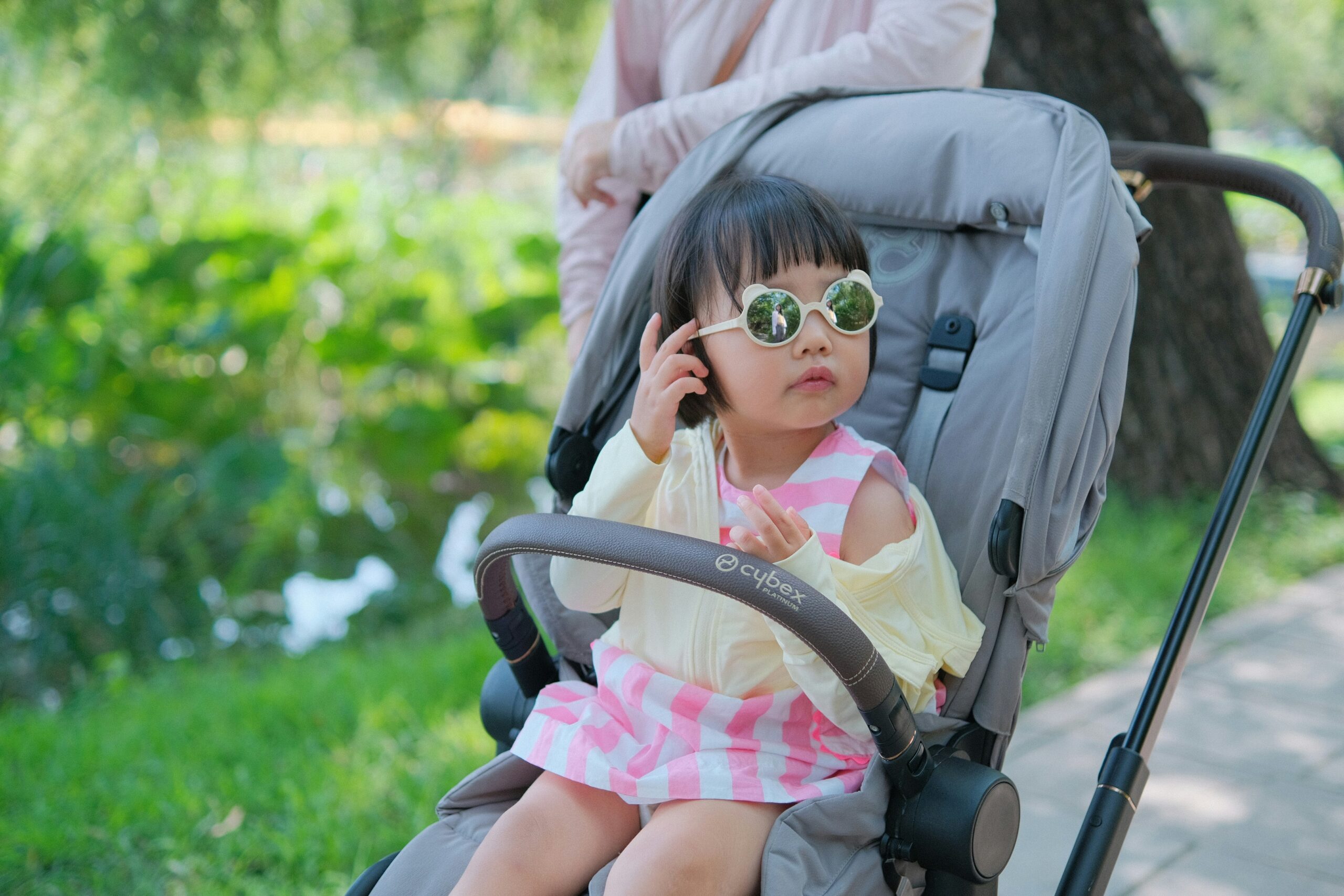 Flowchart illustrating step-by-step process to select pediatric hearing insurance